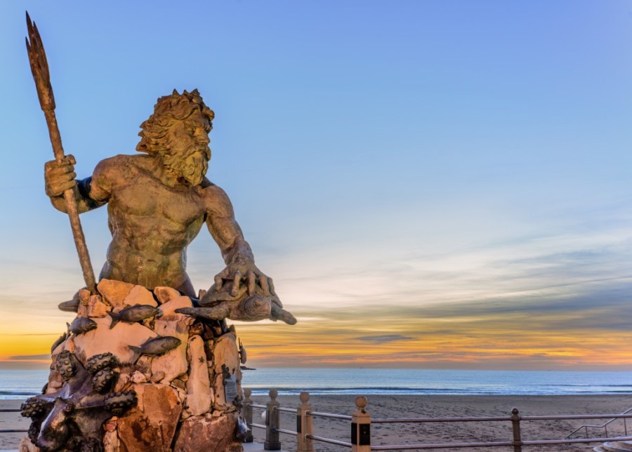 Shutterstock Virginia Beach King Neptune_704401