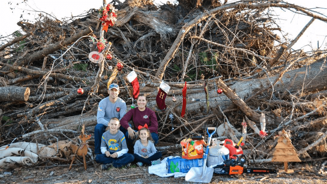 christmas card florida hurricane michael_1542396960109.png-842137438.jpg