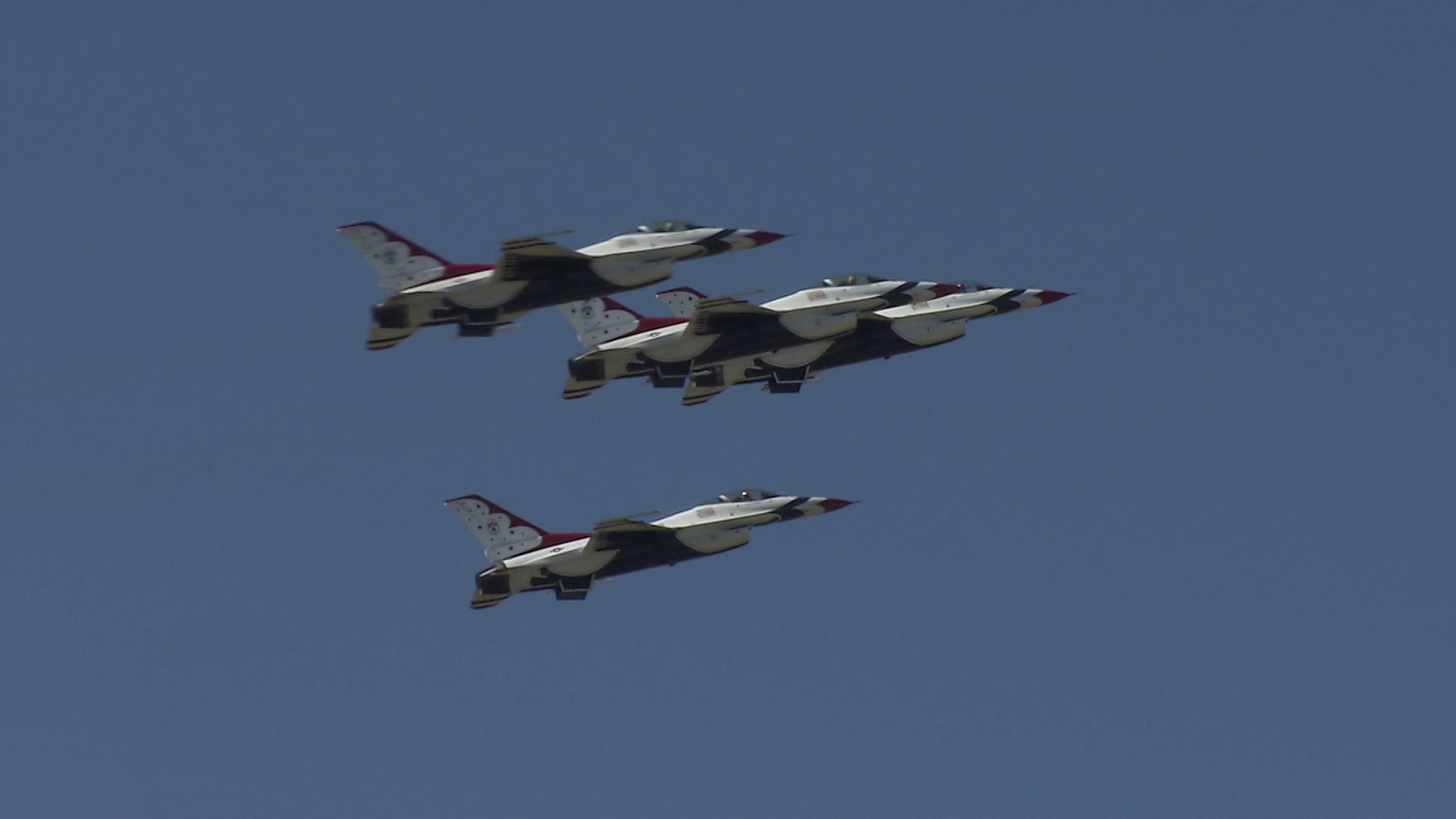 USAF Thunderbirds fly over Langley AFB at the annual airshow