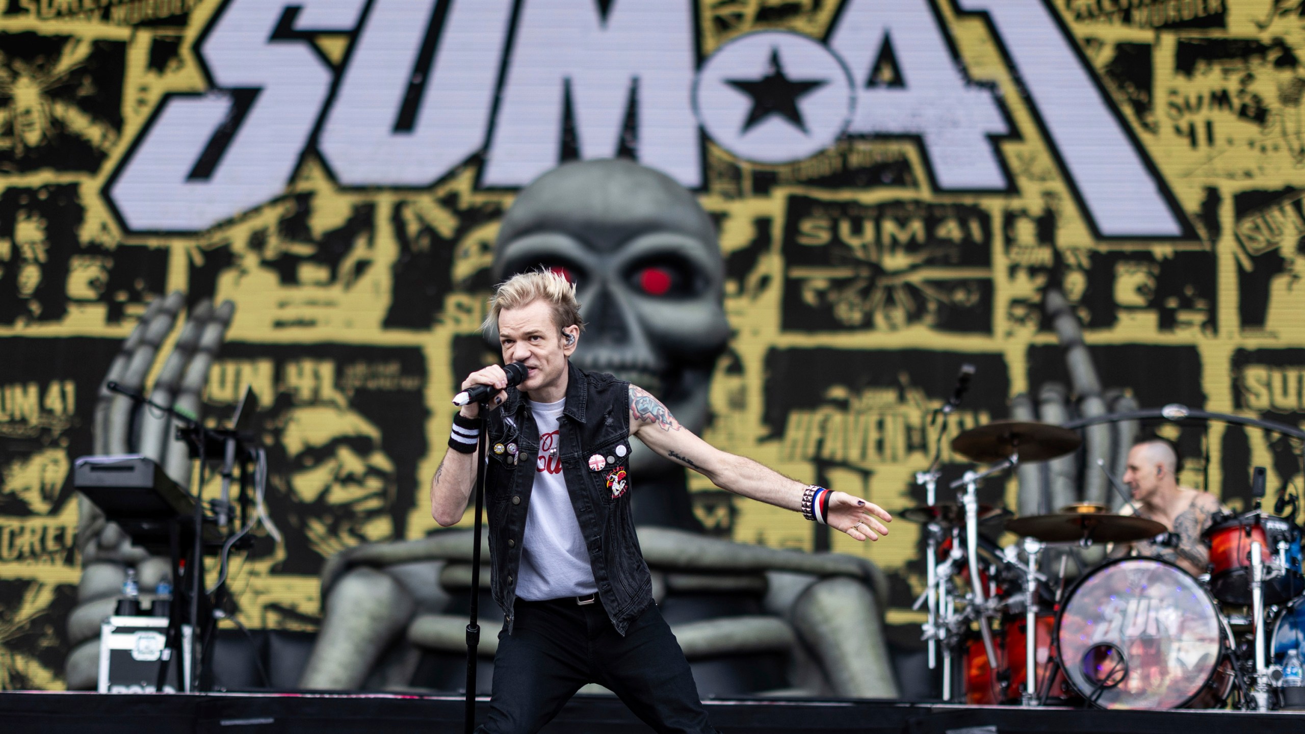 FILE - Deryck Whibley of Sum 41 performs during Sonic Temple Art and Music Festival on Friday, May 17, 2024, at Historic Crew Stadium in Columbus, Ohio. (Photo by Amy Harris/Invision/AP, File)