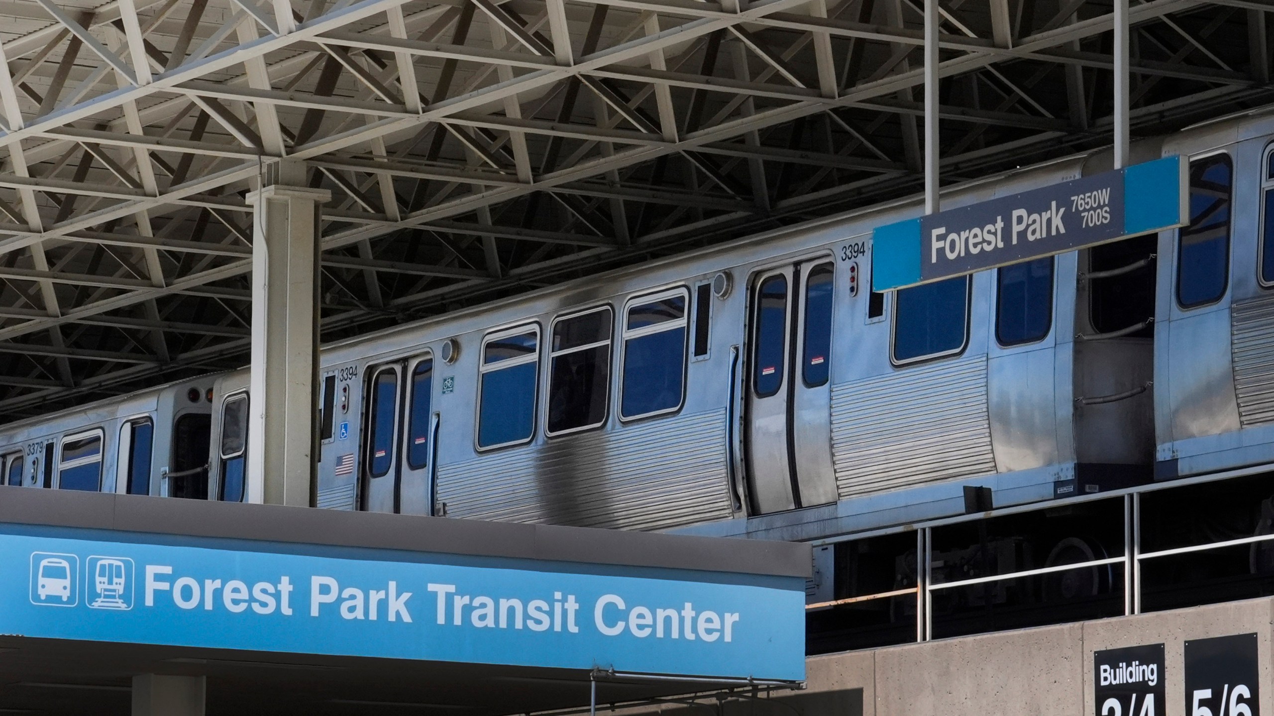 A Chicago Transit Authority Blue Line train waits at the Forest Park, Ill., train station for the eastern journey to downtown Chicago on Tuesday, Sept. 3, 2024, in Forest Park, Ill. (AP Photo/Charles Rex Arbogast)