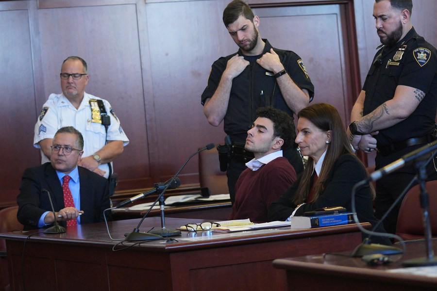 Luigi Mangione appears in Manhattan Criminal court for his arraignment on state murder and terror charges in the killing of UnitedHealthcare CEO Brian Thompson, Monday, Dec. 23, 2024, in New York. (Curtis Means/Pool Photo via AP)