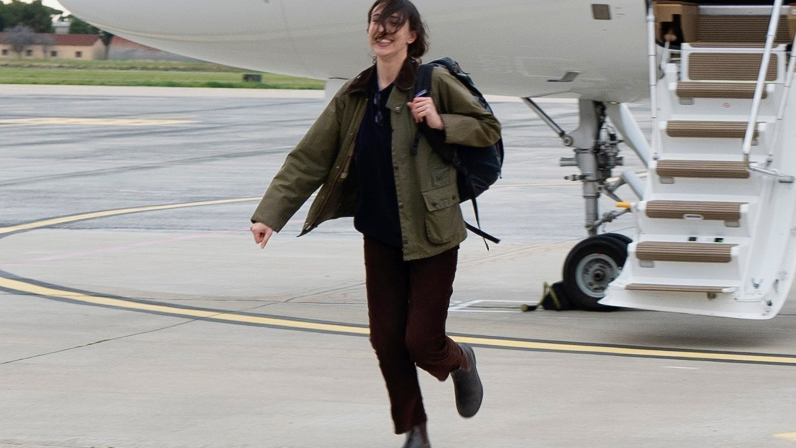 Cecilia Sala, an Italian journalist who was detained on Dec. 19 as she was reporting in Iran walks on the tarmac as she landed at Rome' Ciampino airport after being released, Wednesday, Jan. 8, 2025. (Filippo Attili, Italian Government Office via Ap )