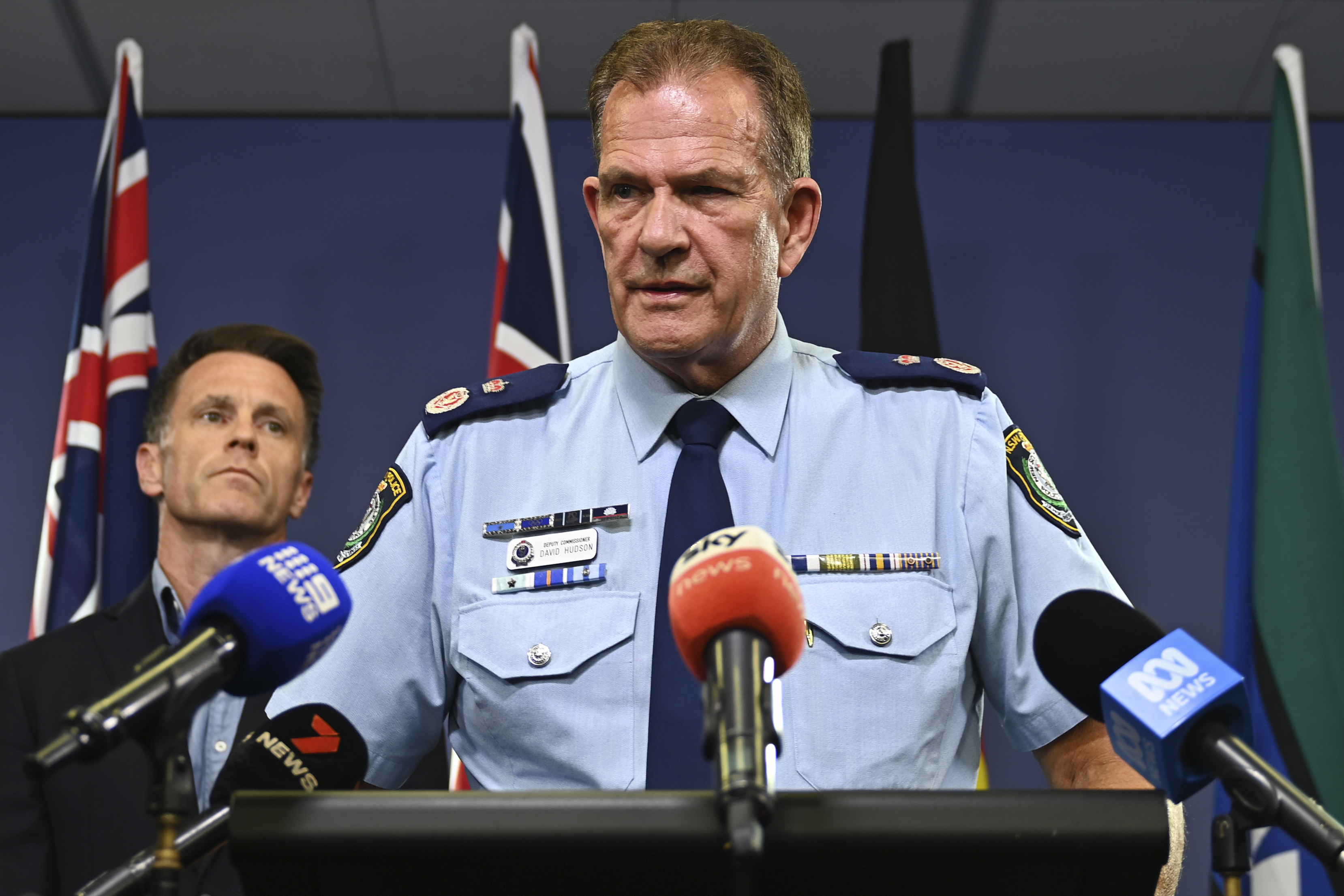 New South Wales Police Deputy Commissioner David Hudson speaks in Sydney, Wednesday, Jan. 29, 2025, about the discovery of explosives stashed on Sydney's outskirts suspected to have been intended to escalate a campaign of antisemitic arson and graffiti crimes. (Steven Saphore/AAP Image via AP)