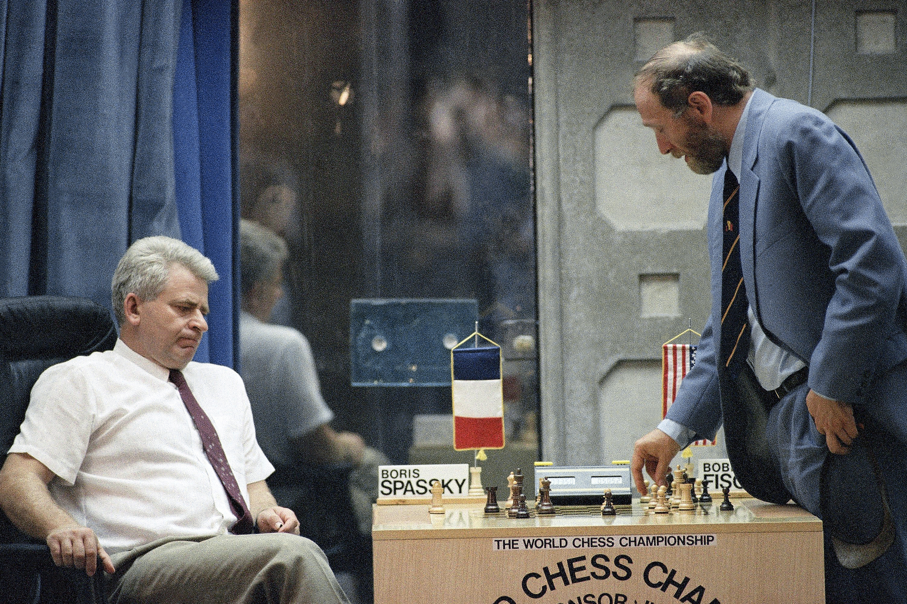 FILE - Boris Spassky, left and Bobby Fischer analyze their match in Sveti Stefan, Yugoslavia, Sunday, Sept. 20, 1992. (AP Photo/Milos Vukadiovic, File)